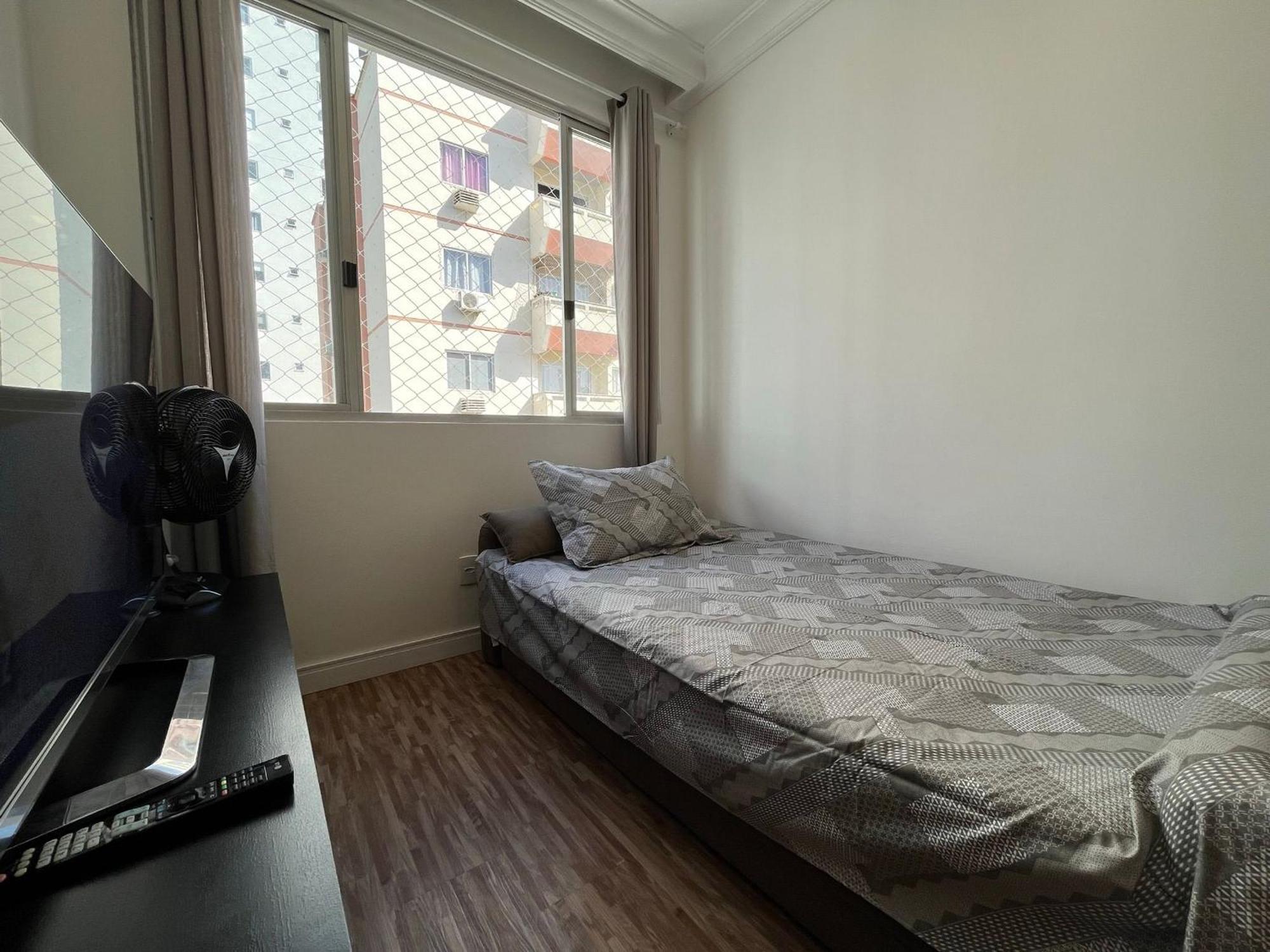Po04- 1 Quarto Ao Lado Shop. Atlantico C/ Garagem Balneário Camboriú Buitenkant foto